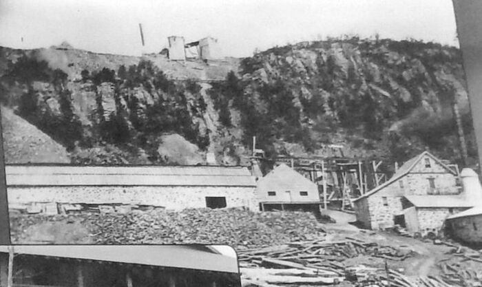 Cliff Mine complex, 1862