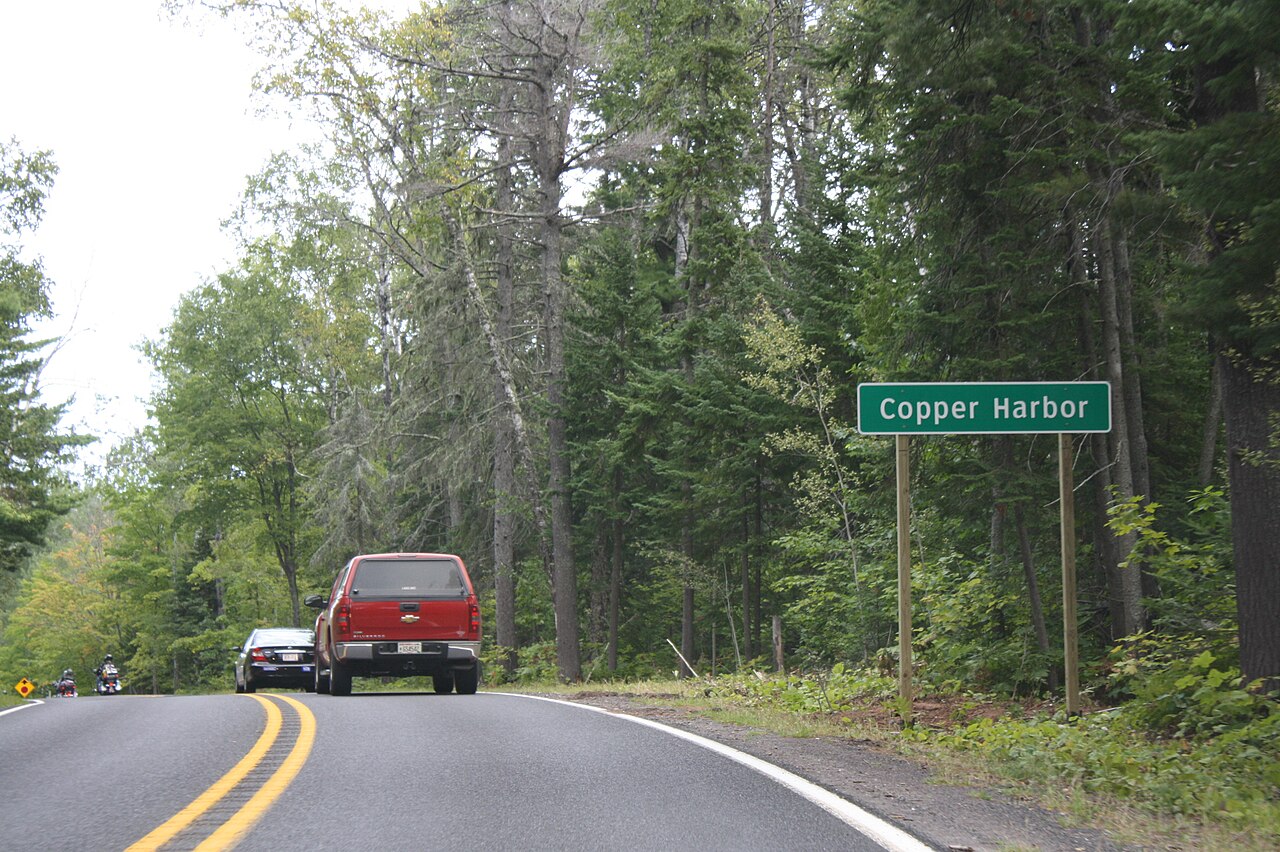 Copper Harbor US41 Sign