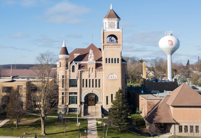 Iron County Courthouse in Crystal Falls, MI
