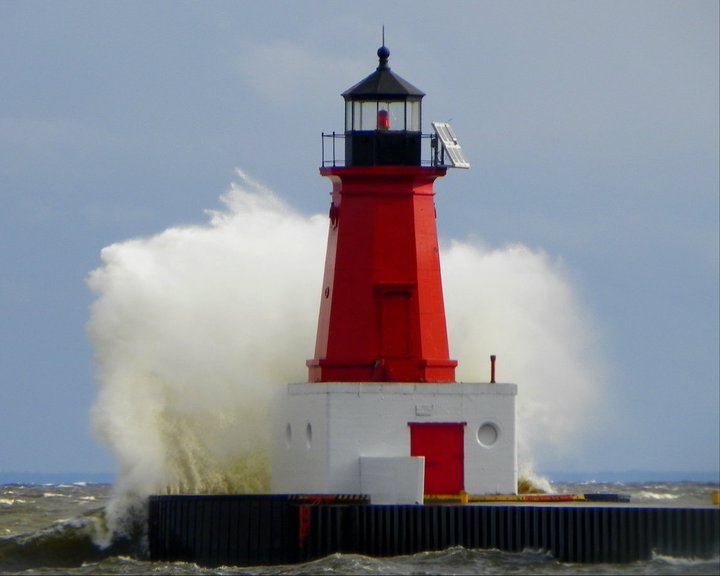 Menominee North Pier Lighthouse